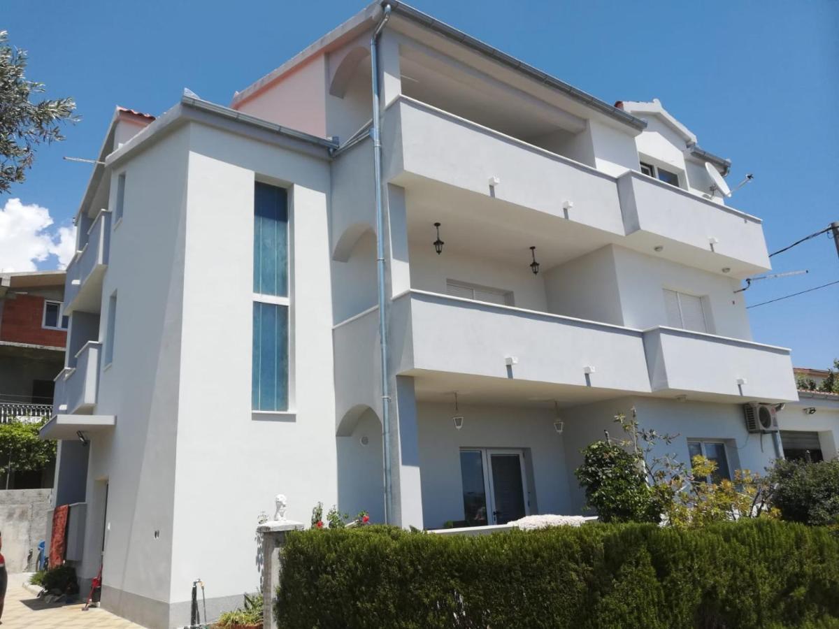 Apartment Istuk Kaštela Εξωτερικό φωτογραφία